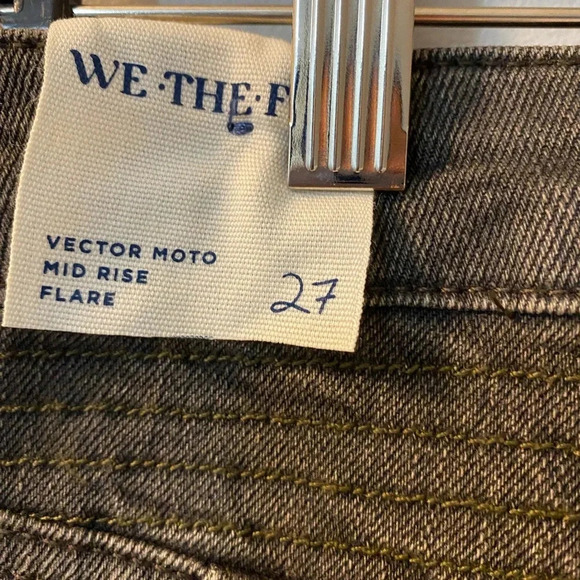 We the Free People Vector Moto Mid Rise Flare Jeans SZ 27 Stonewashed Black - Picture 5 of 9